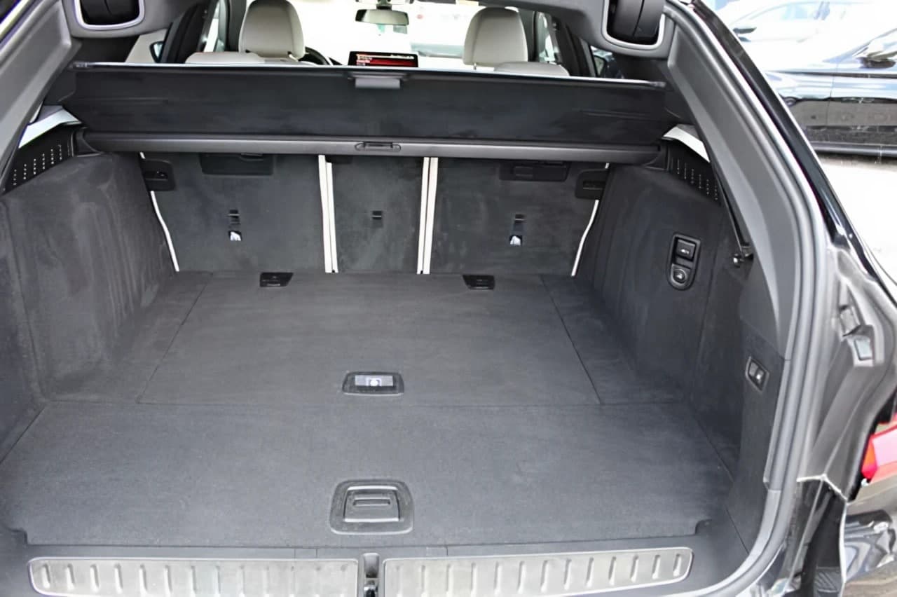 BMW 520 d xDrive Tour. M Sportpaket+DAB+20 Zoll+AHK+Kamera — 6