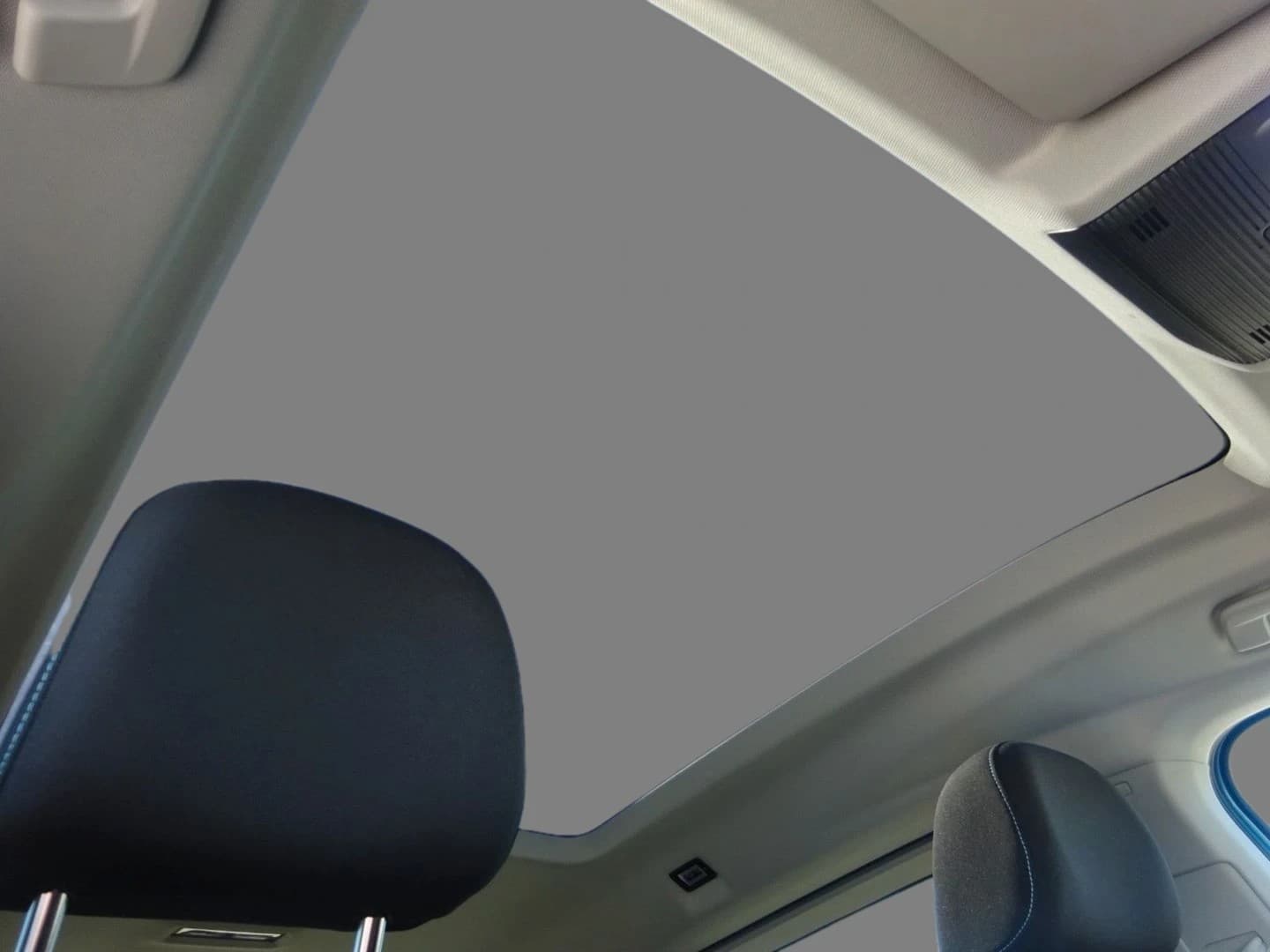 Ford Grand Tourneo Connect Active AWD Stdhz AHK Pano — 16