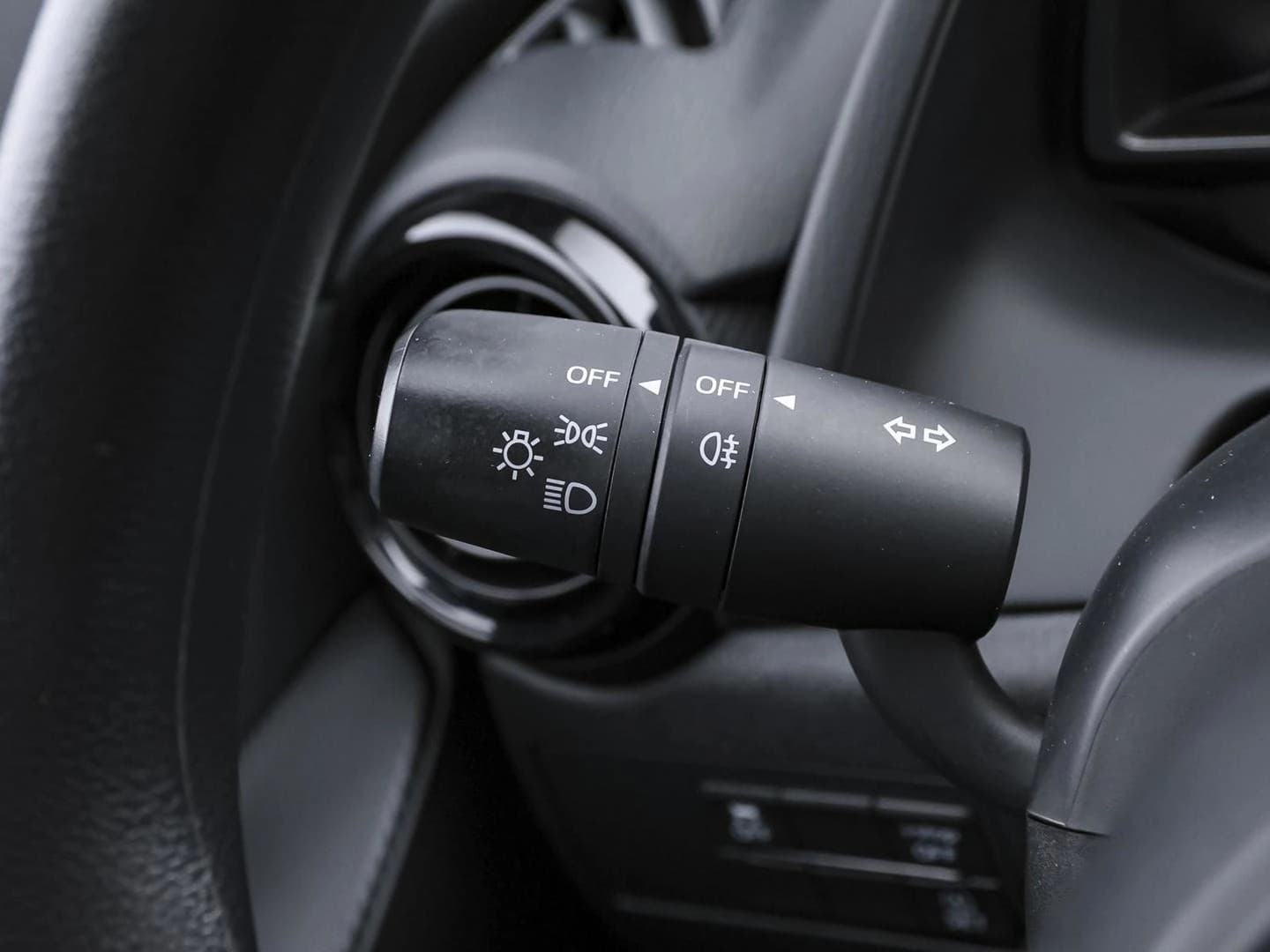 Mazda 2 1.5 SKYACTIV-G 75 BT ZV — 14