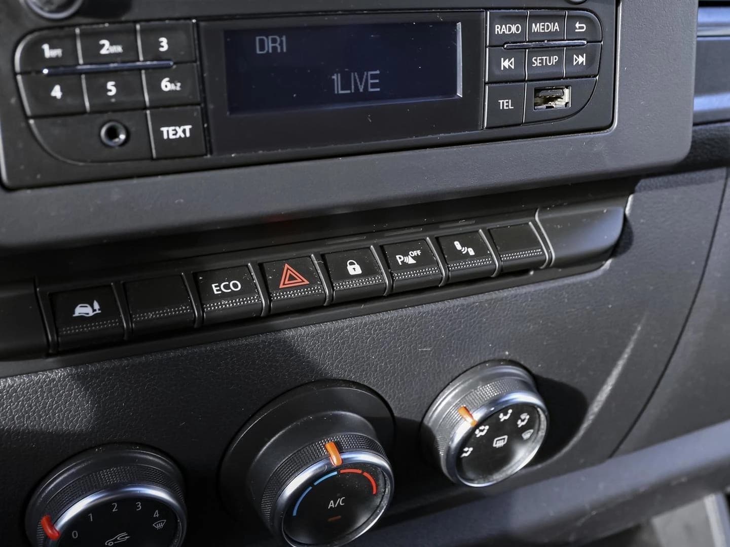 Renault Master KaWa L2H2 3,3t Blue dCi 135 PDC KLIMA BT — 10