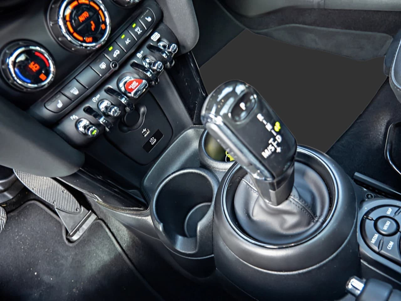 MINI Cooper S Classic Trim — 14