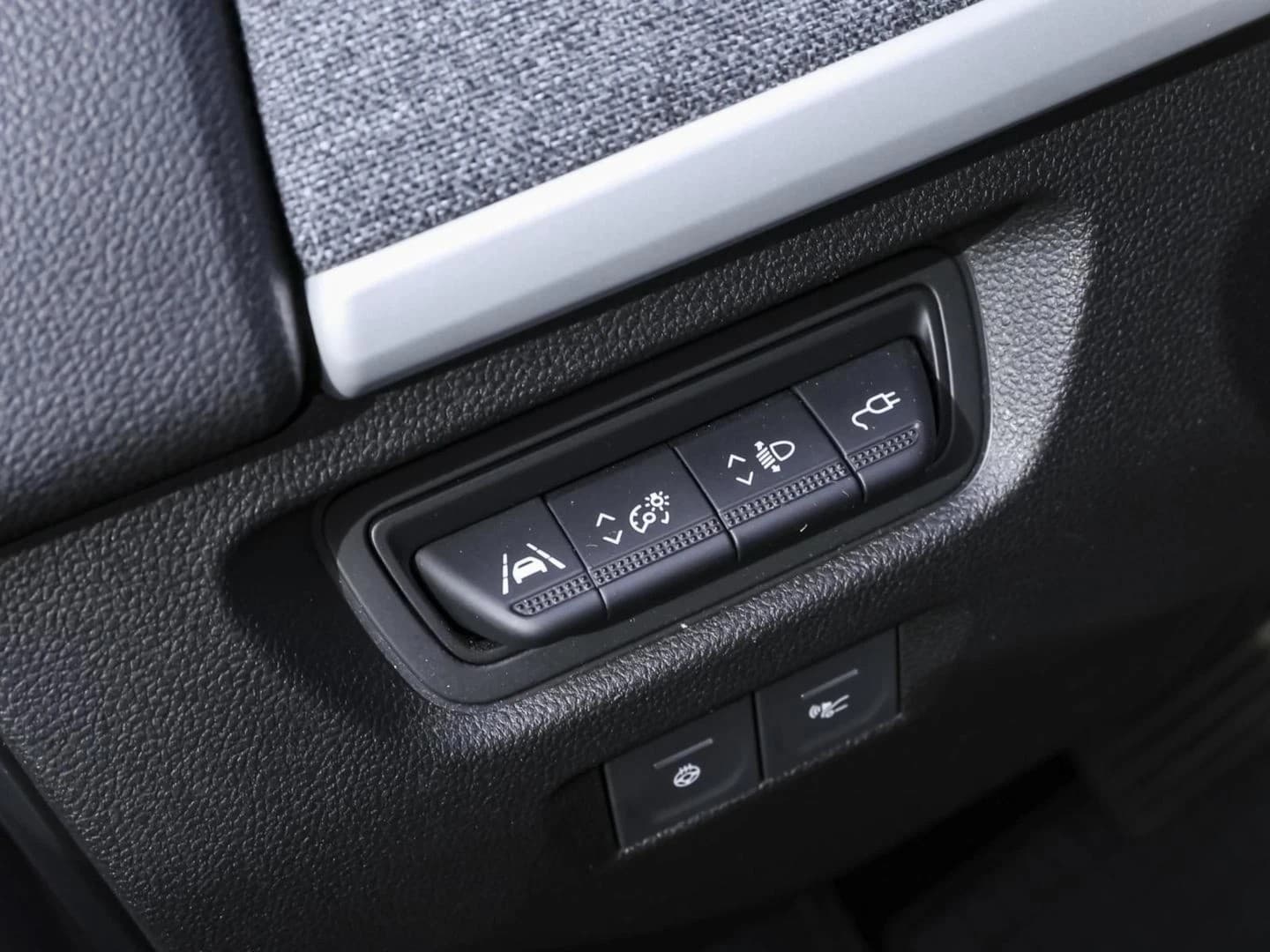 Renault ZOE E-Tech EV50 135 PDC RFK SHZ LRH GJR NAVI — 10