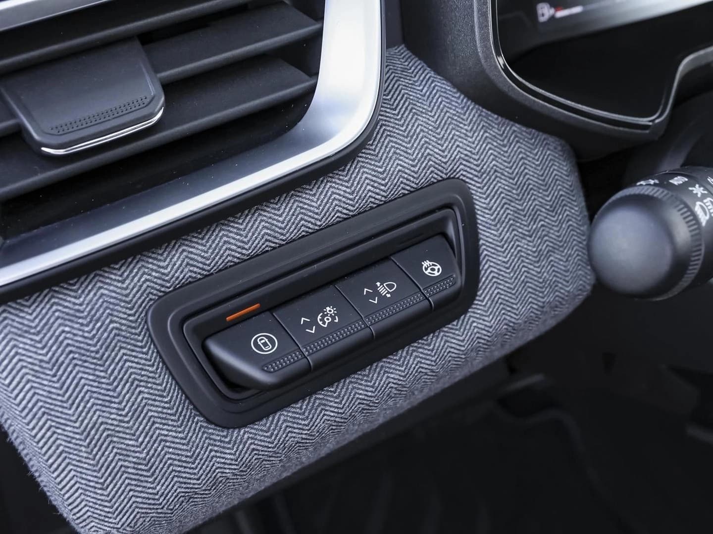 Renault Clio Techno Full Hybrid E-Tech 145 NAVI PDC — 6
