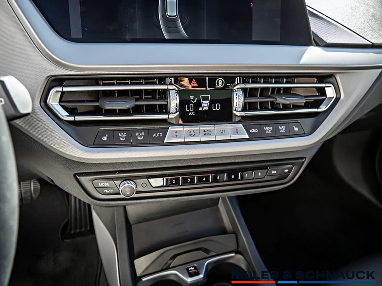 BMW 118 118i Advantage — 14