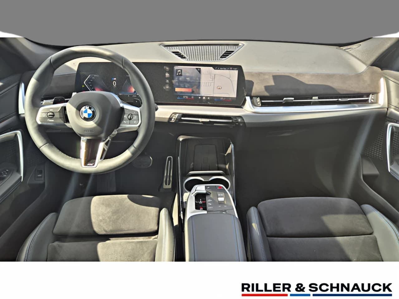 BMW X1 X1 sDrive 18i M-Sport Pro — 5