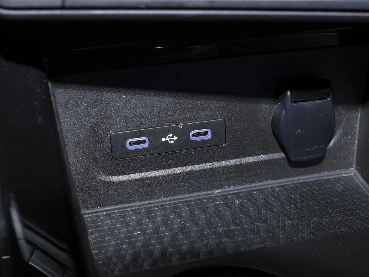 Renault Austral Techno Mild Hybrid 160 Automatik — 11