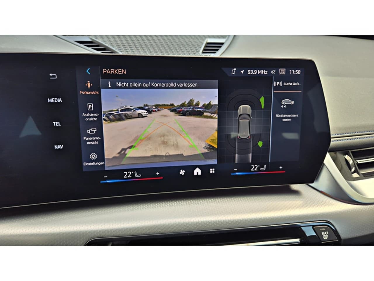 BMW X1 X1 sDrive 18i M-Sport — 9