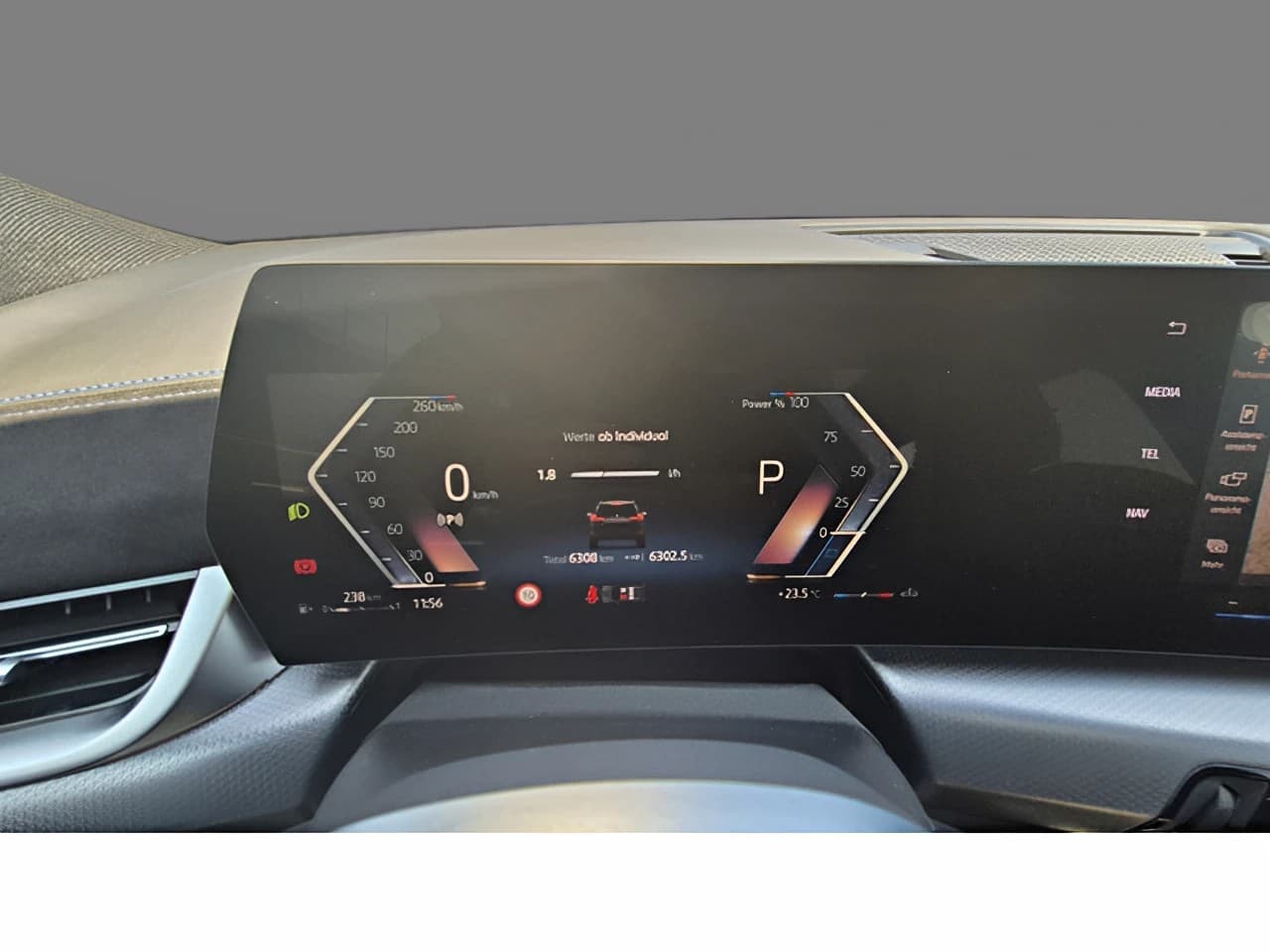 BMW X1 X1 sDrive 18i M-Sport — 7