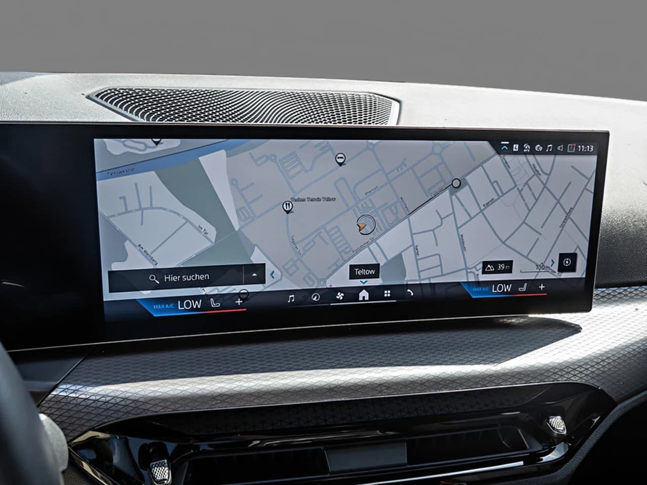 BMW 330 330i Touring xDrive M-Sport — 6