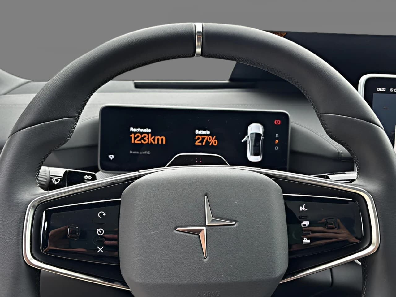 Polestar 4 Long Range Single — 12