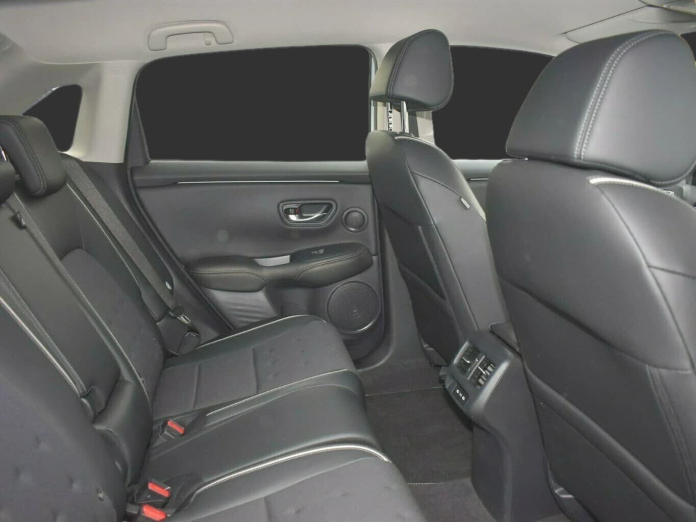 Honda ZR-V e:HEV Sport... — 12
