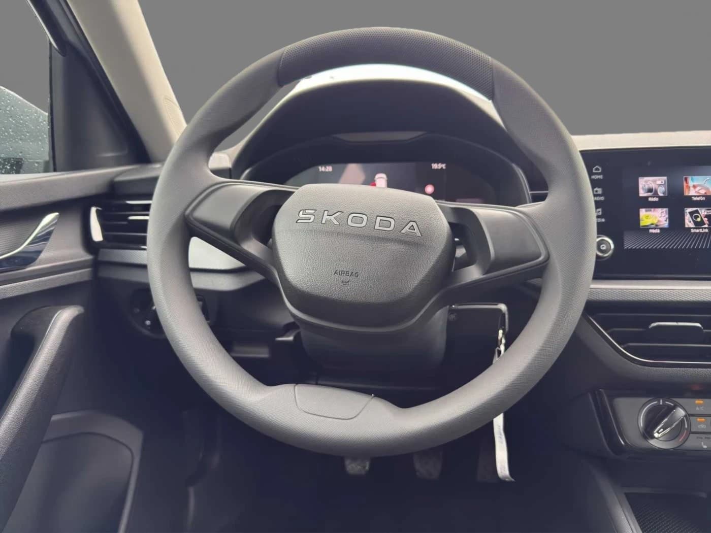 Skoda Kamiq 1.0 TSI Essence //Sitzheizung /LED/Einparkhilfe — 5