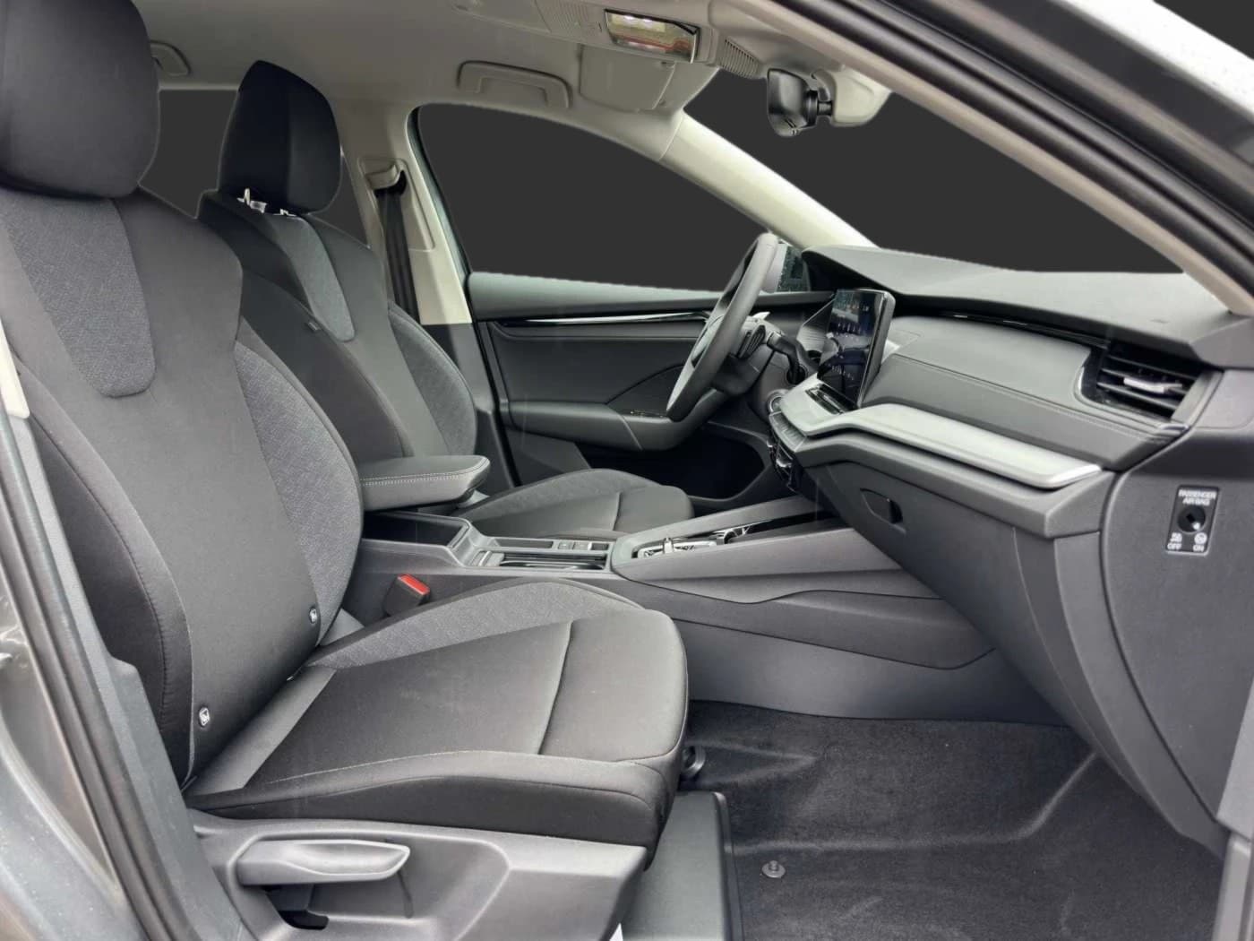 Skoda Octavia 1.5 TSI Essence //LED/Einparkhilfe/Sitzheizung — 6