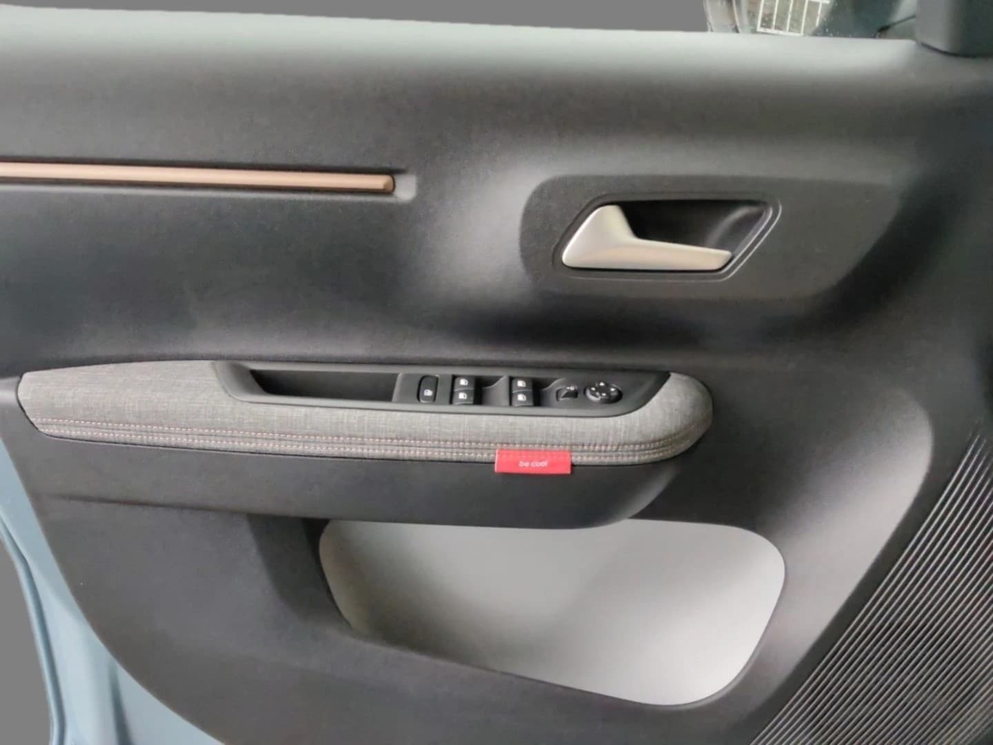 Citroen C3 Aircross PLUS Turbo 7-Sitzer Dach in Schwarz — 12