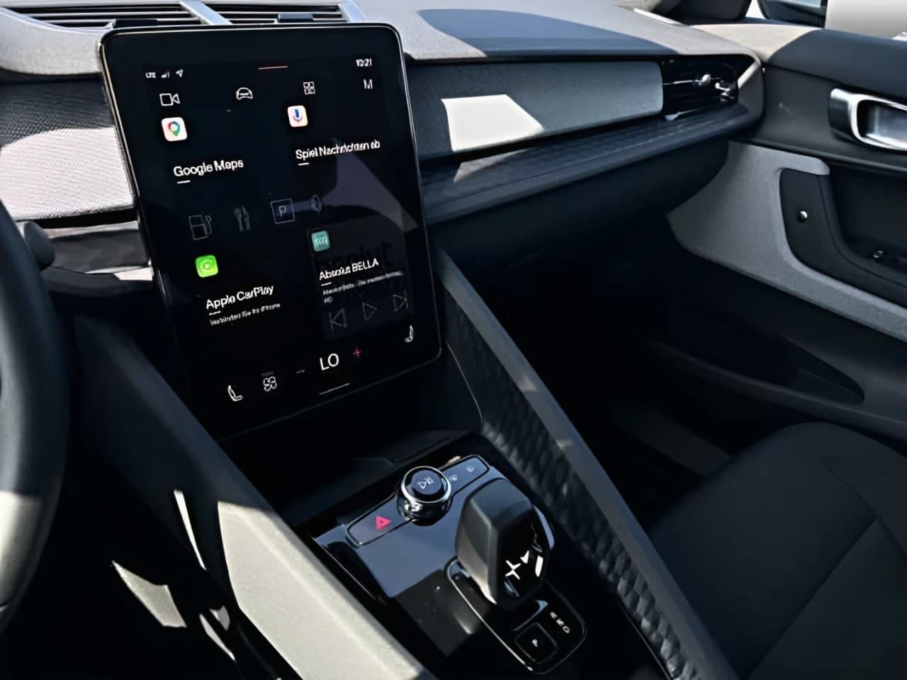 Polestar 2 Long Range Dual/RFK/Keyless/SitzHz/DAB — 18