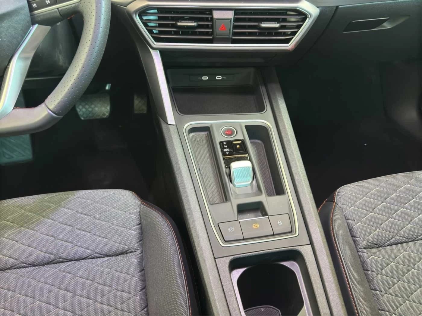 Seat Leon 1.5 eTSI FR //5 J. Garantie / Navi/Kamera/ Winterpaket — 5