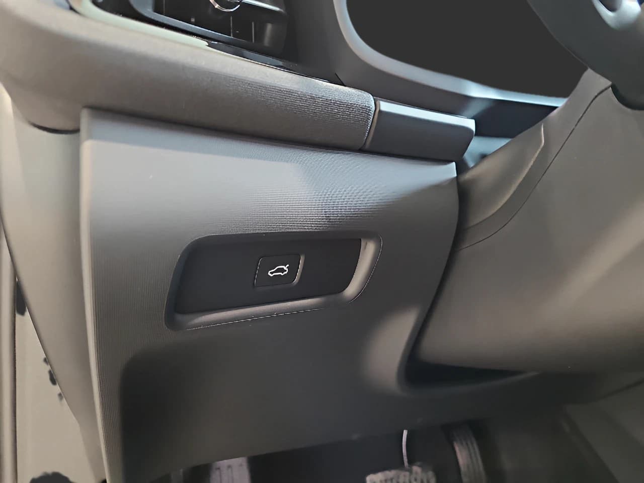 Polestar 2 Long Range Single — 10