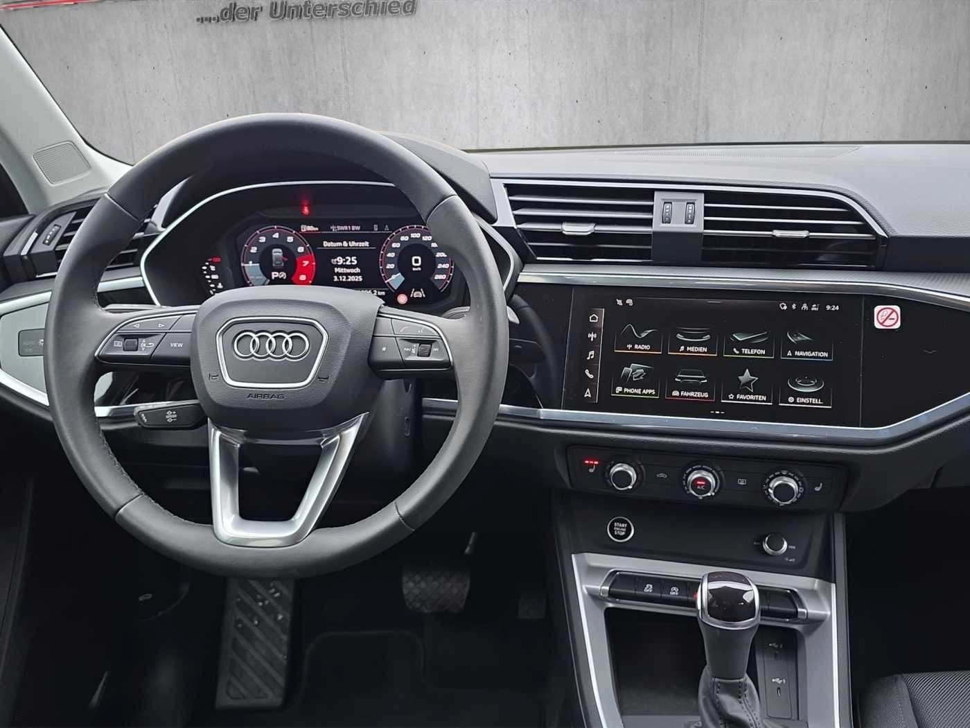 Audi Q3 Advanced el. Heckkla./Panorama — 4