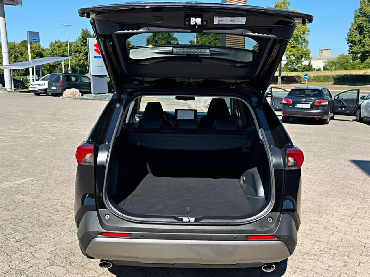 Toyota RAV 4 4 Hybrid **LEDER** — 4