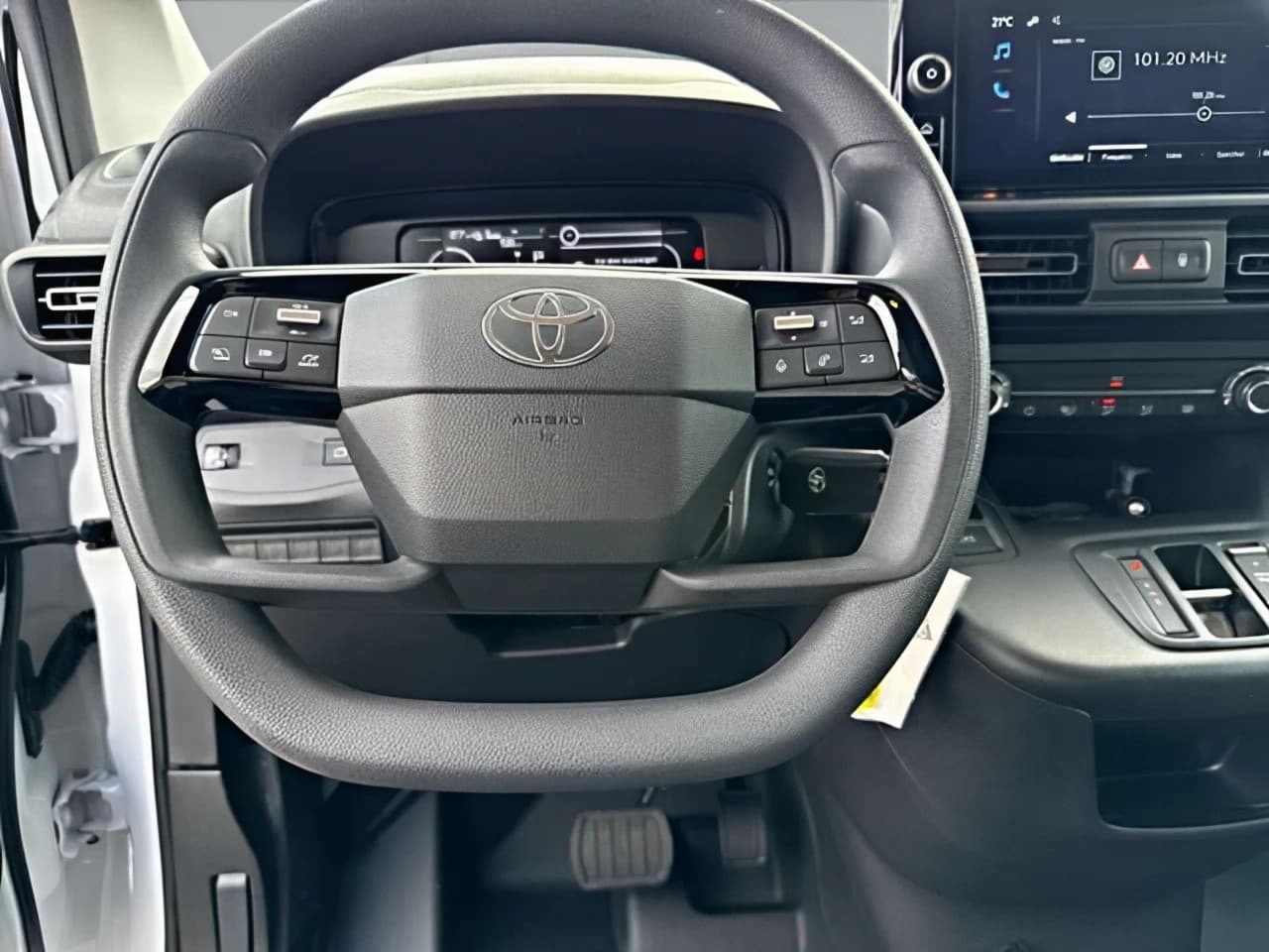 Toyota Proace City Electric (50 kWh) L1 Meister — 12