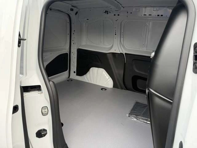 Toyota Proace City L1 1,5-l D-4D S&S Meister — 5