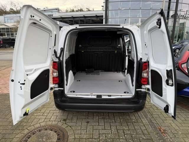 Toyota Proace City L1 1,5-l D-4D S&S Meister — 6