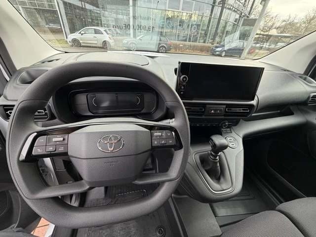 Toyota Proace City L1 1,5-l D-4D S&S Meister — 12
