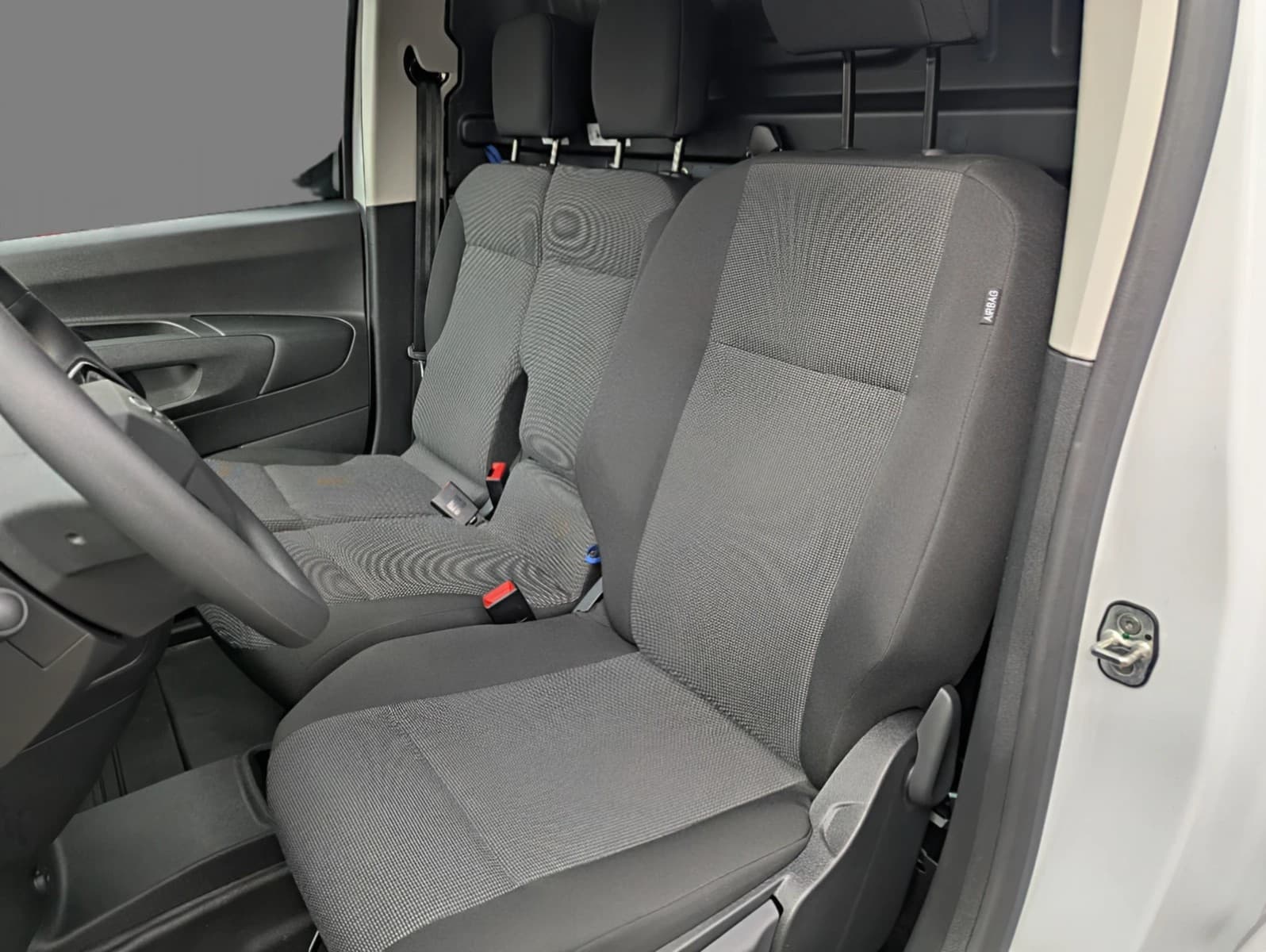 Toyota Proace City L1 1,5-l D-4D S&S Meister — 14