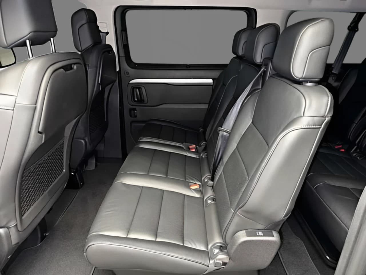 Toyota Proace Verso L2 Exclusive 8-Si.,Pano,Sthzg.,Leder,ACC,LED — 7