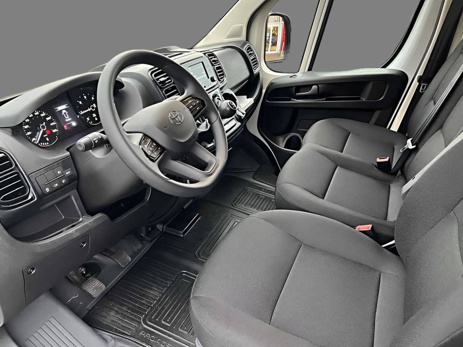 Toyota Proace Max 2.2-l-D 35 L3H3 Heavy Work — 11