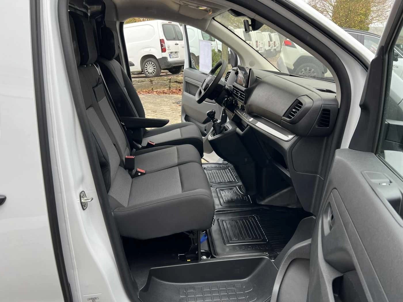 Toyota Proace 2.0l Diesel - L1 Meister Modell — 7