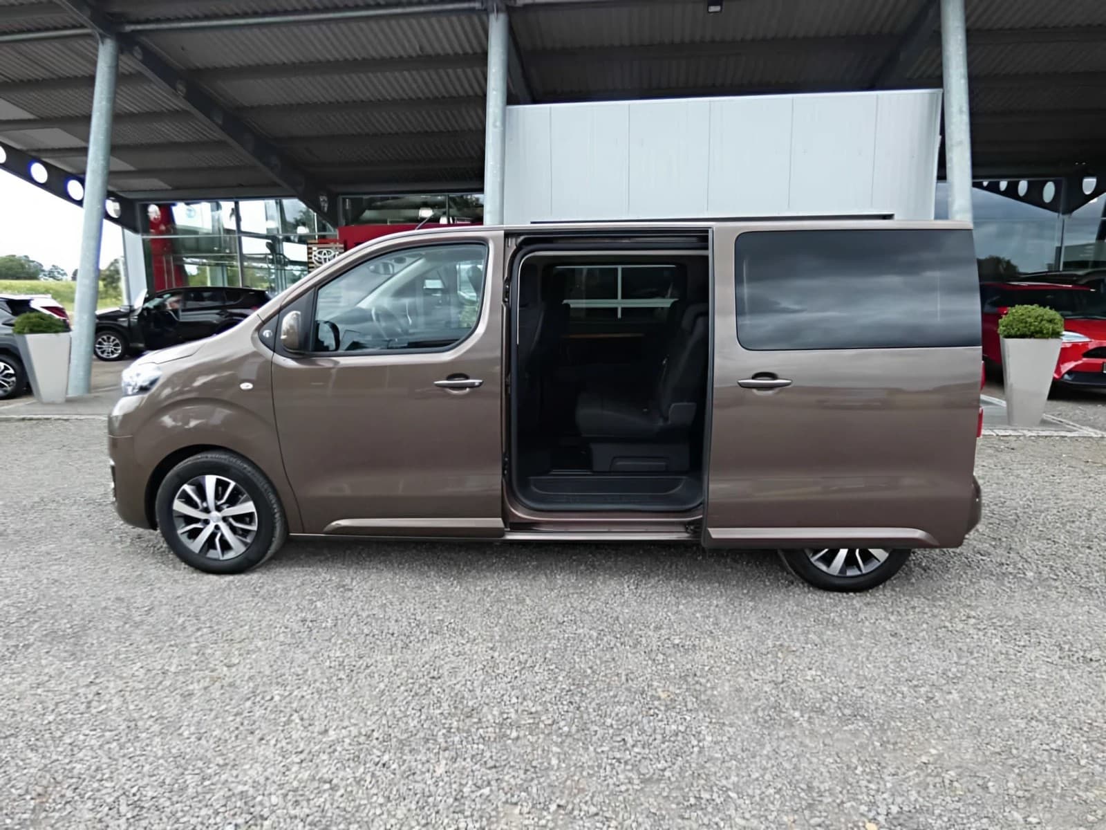 Toyota Proace Verso 2,0 L1*AT AHK Navi SHZ Kamera — 3