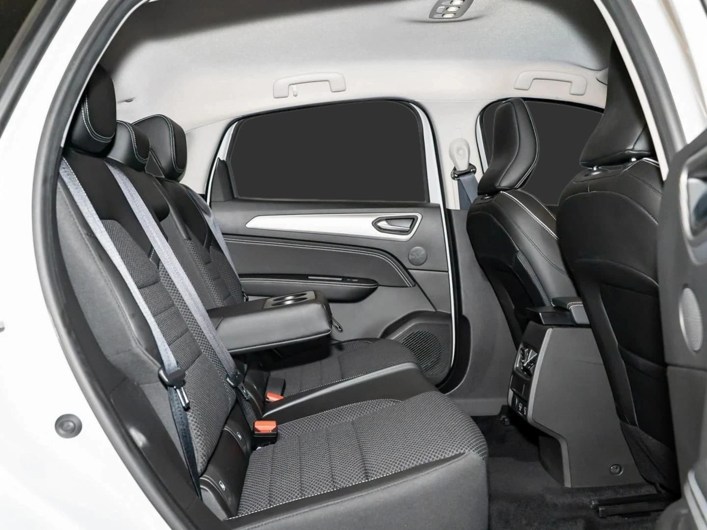 Renault Arkana E-TECH Hybrid 145 Techno SHZ LKHZ Allwett — 3