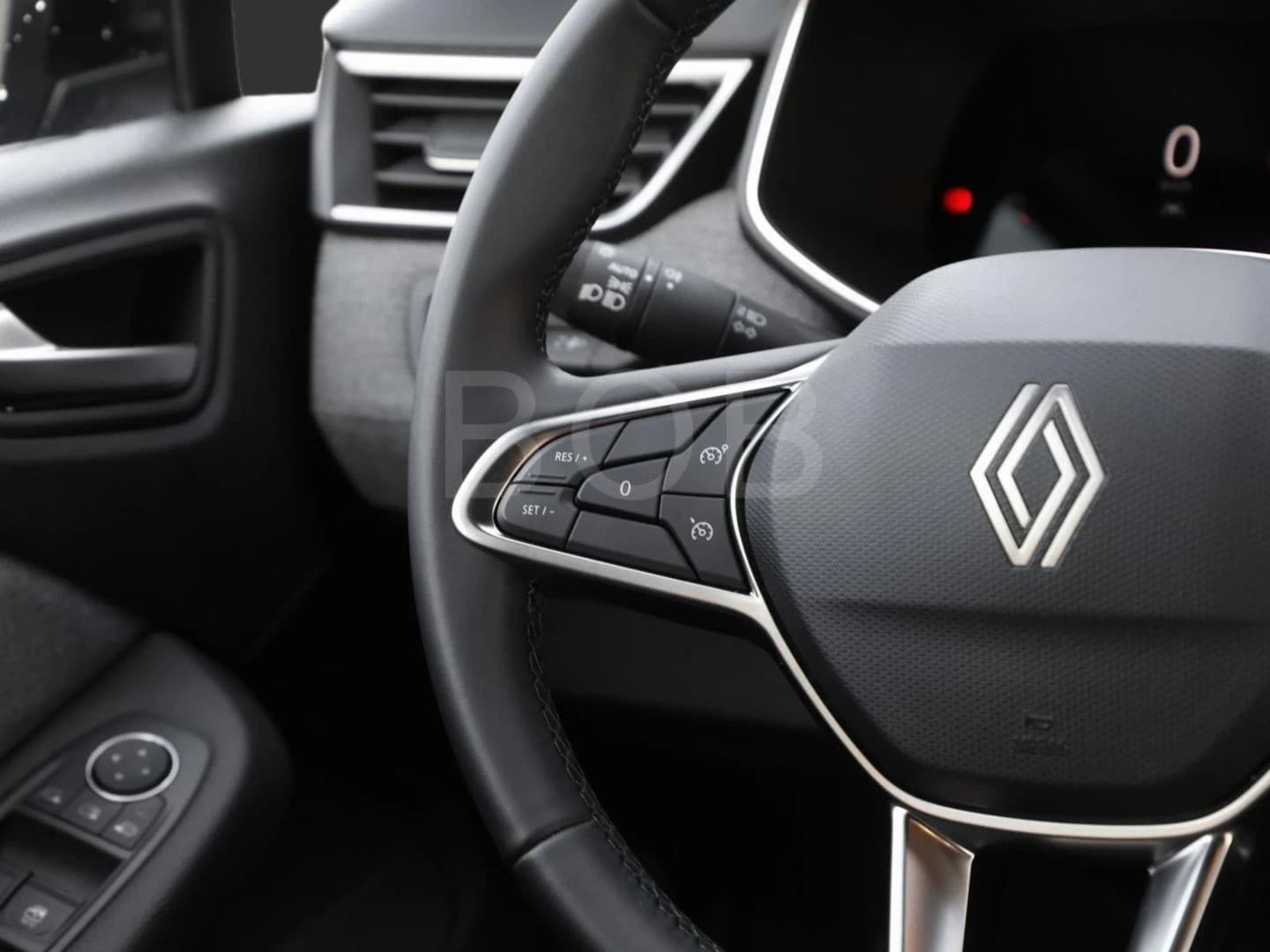 Renault Clio TCe 90 Techno NAVI PDC 360° — 7