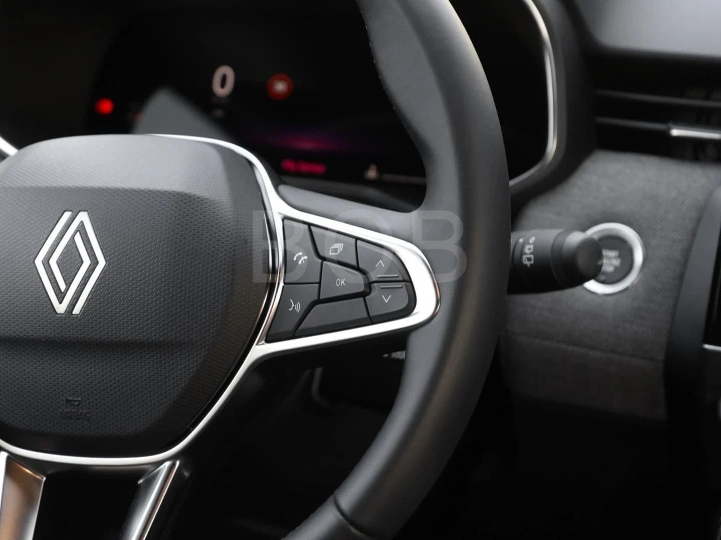 Renault Clio TCe 90 Techno NAVI PDC 360° — 8