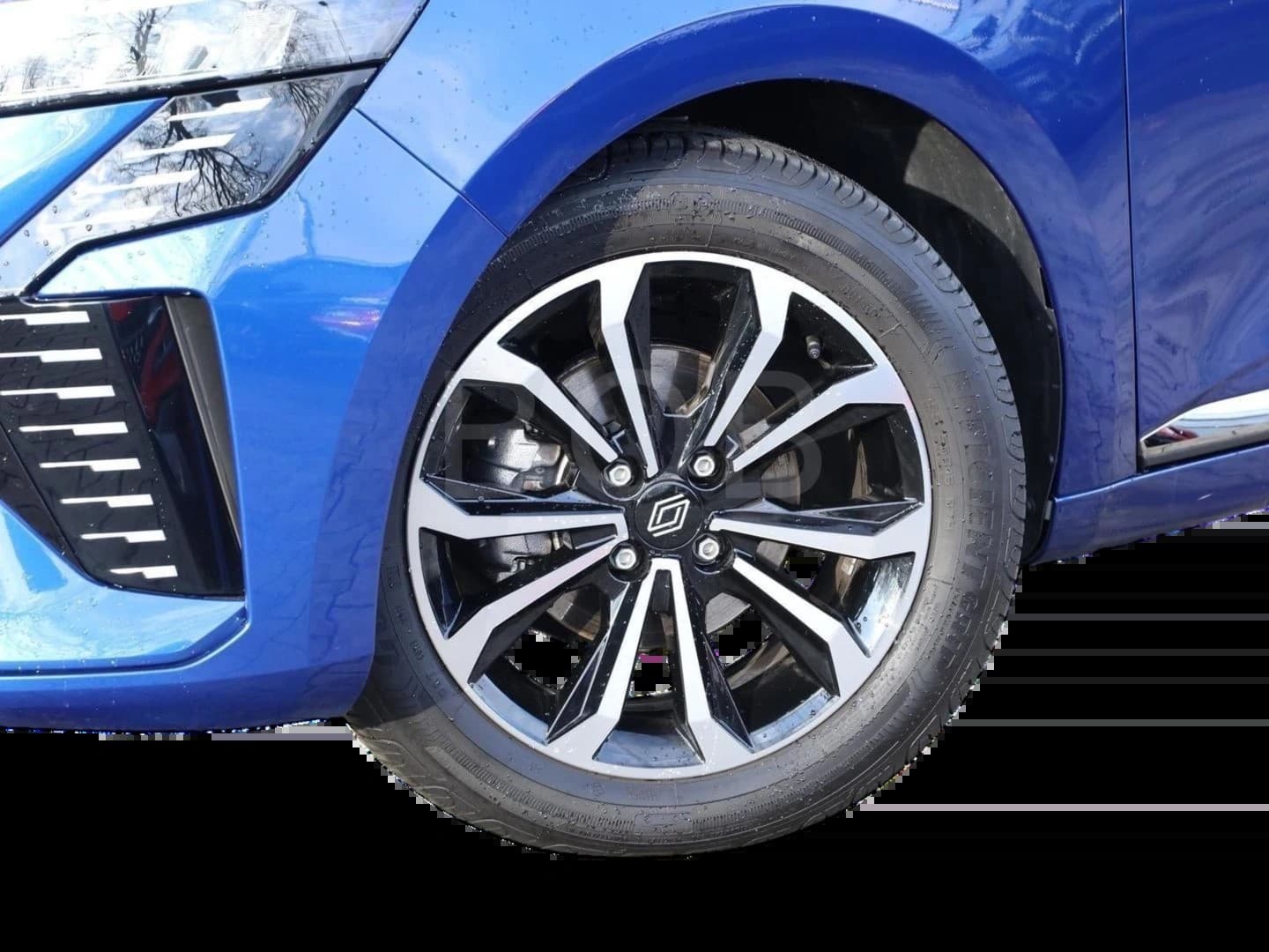 Renault Clio TCe 90 Techno NAVI PDC 360° — 10