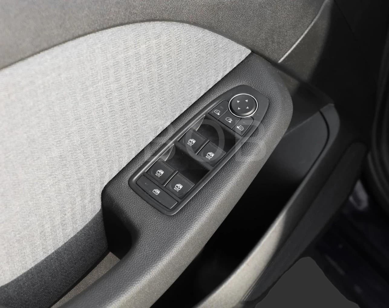 Renault Clio TCe 90 Techno NAVI PDC 360° — 11