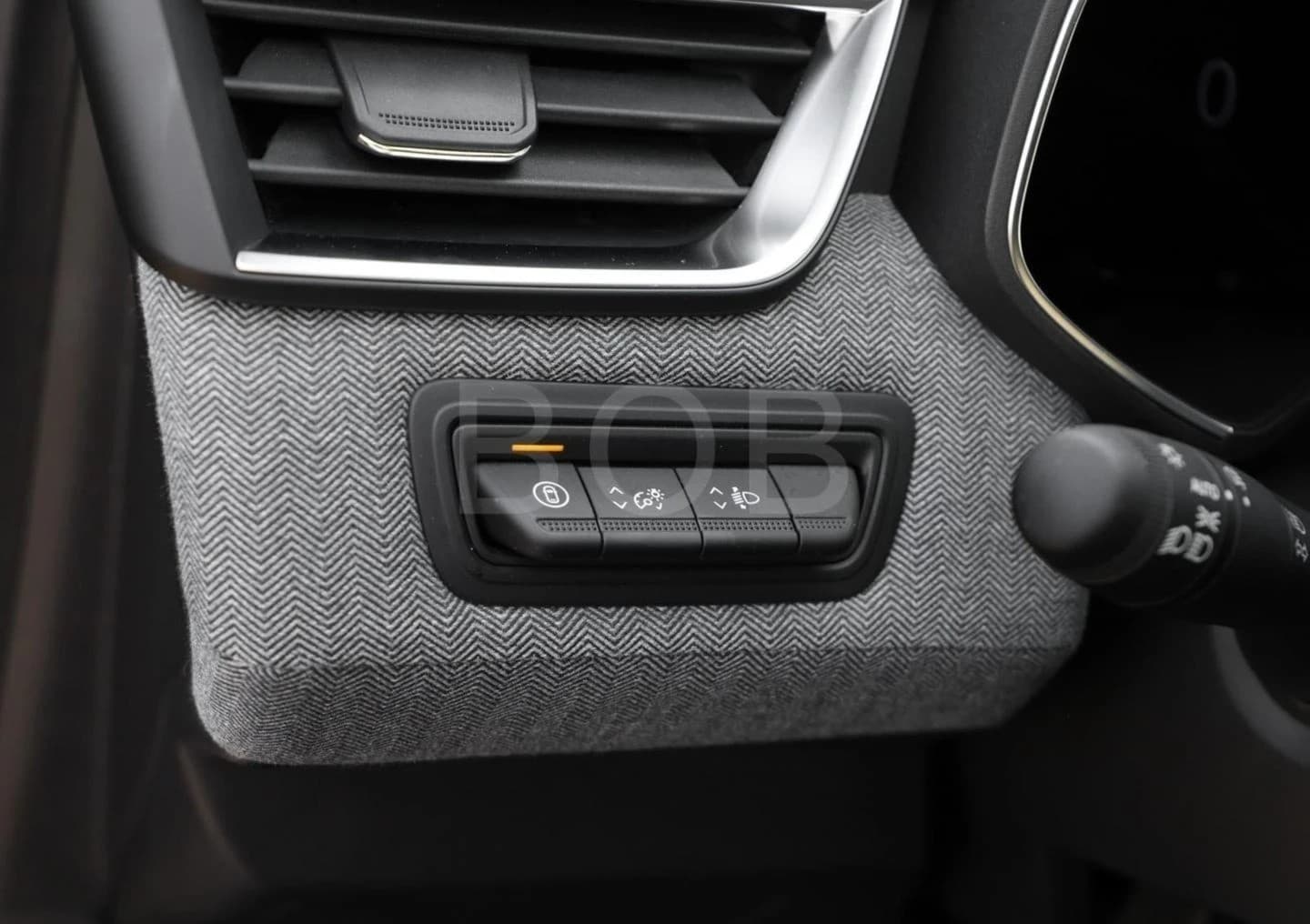 Renault Clio TCe 90 Techno NAVI PDC 360° — 13