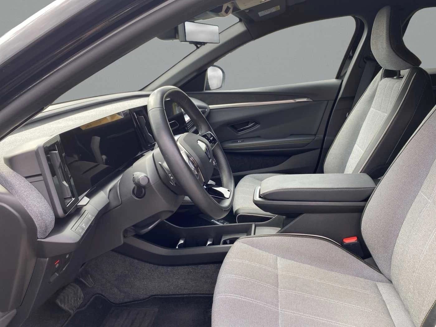 Renault Megane TECHNO EV60 Augm.Vision SHZ 360°Kamera — 11
