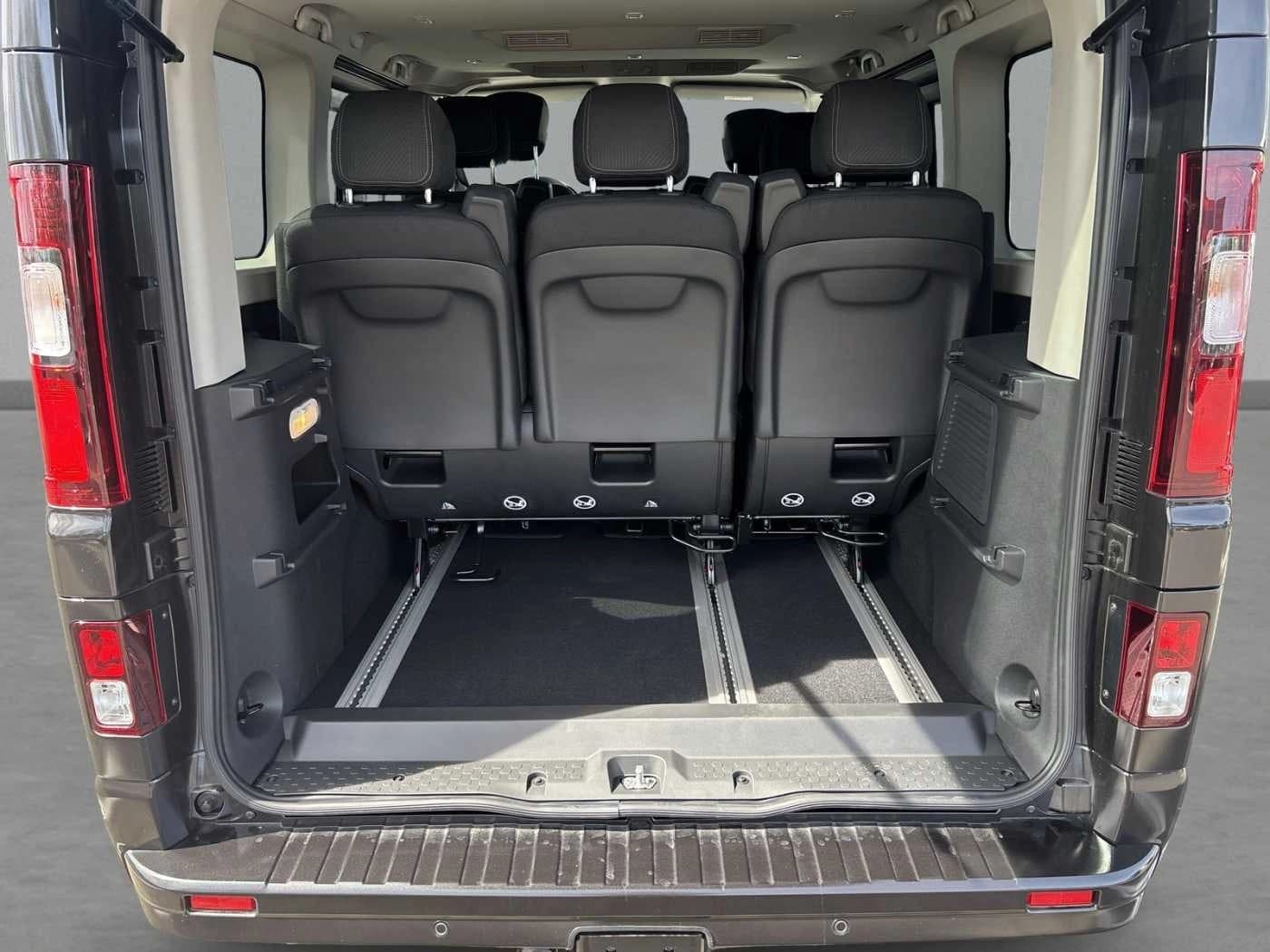 Renault Trafic Spaceclass dCi 170 EDC AHK SHZ PDCvo hi Kamera — 9