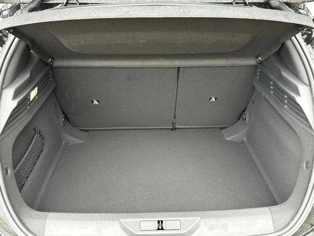 Peugeot 308 Allure SHZ KAMERA NAVI KEYLESS ACC 17 LM ... — 9