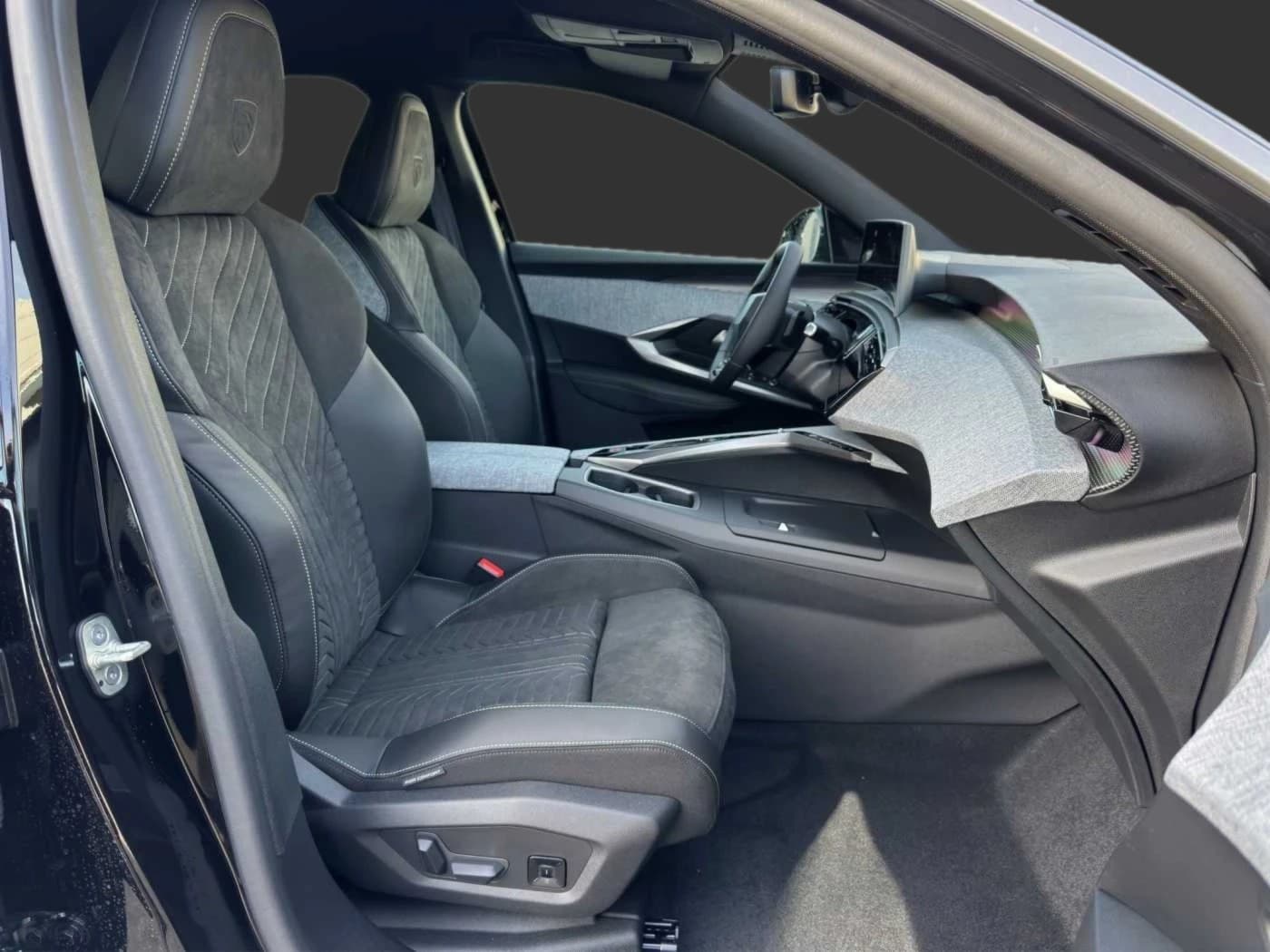 Peugeot 3008 Hybrid GT-Pack //360°/Navigation/Sitzheizung — 9