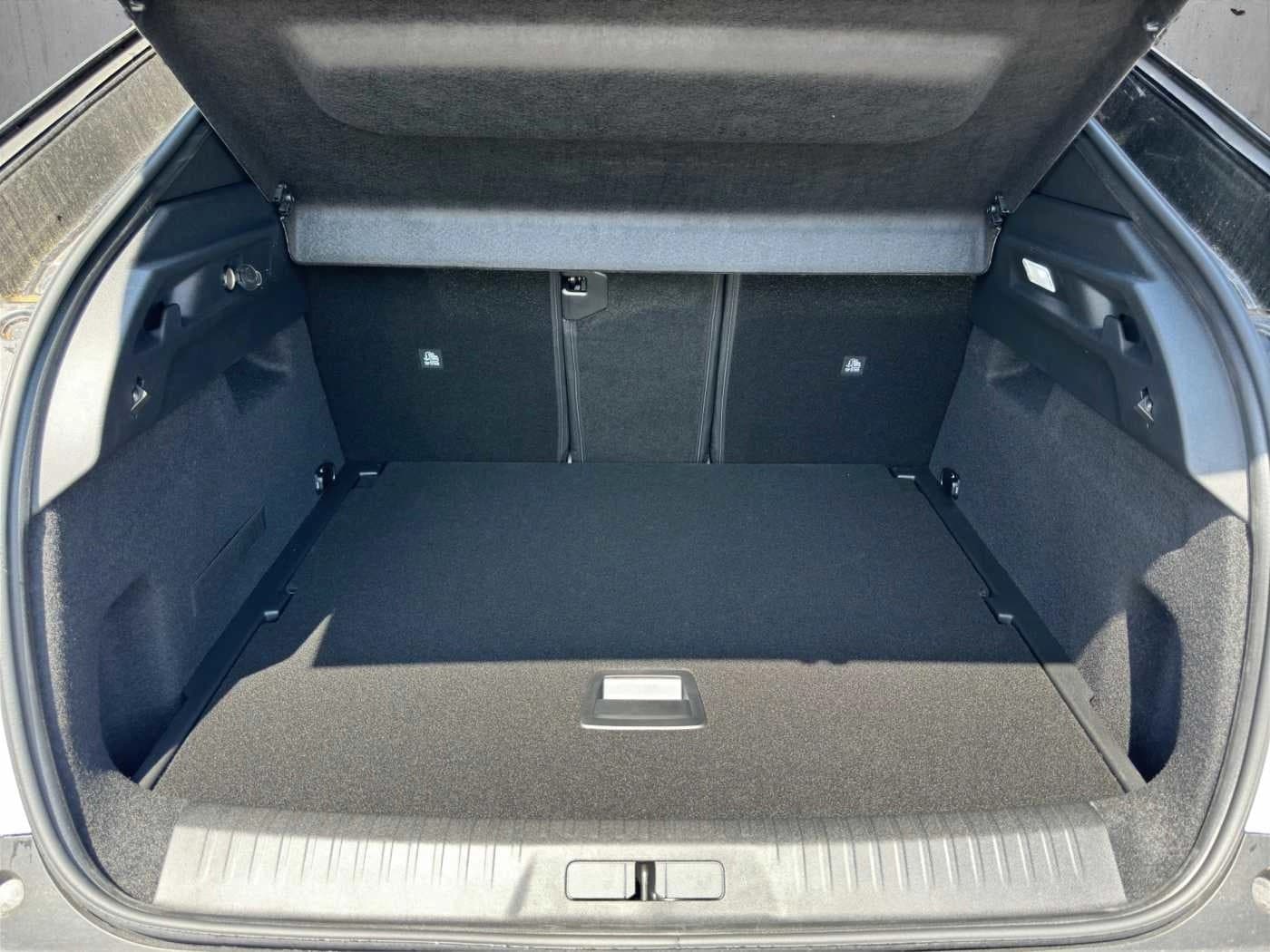 Peugeot 3008 Hybrid GT-Pack //360°/Navigation/Sitzheizung — 13