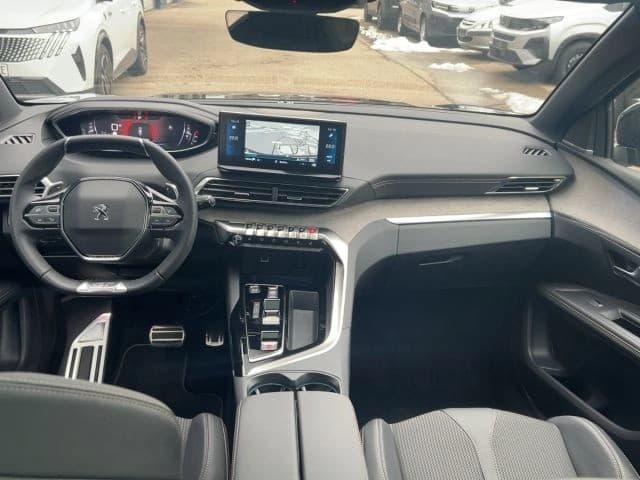Peugeot 5008 PureTech 130 EAT8 Stop & Start GT — 8