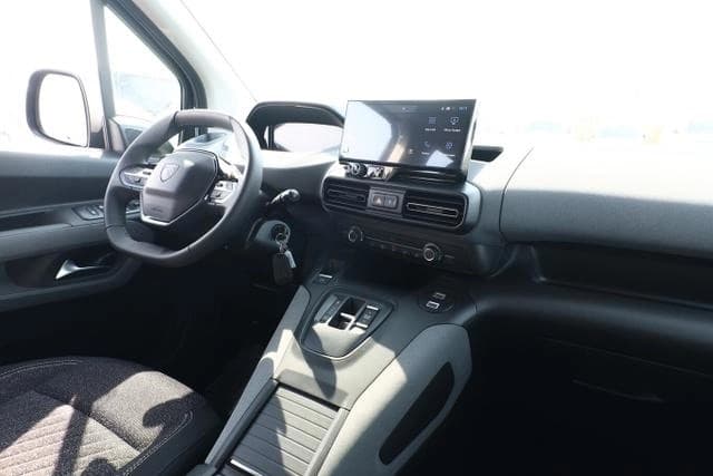 Peugeot Rifter Allure M1 AT L2 7S StyleP CarP 3xIso P... — 9