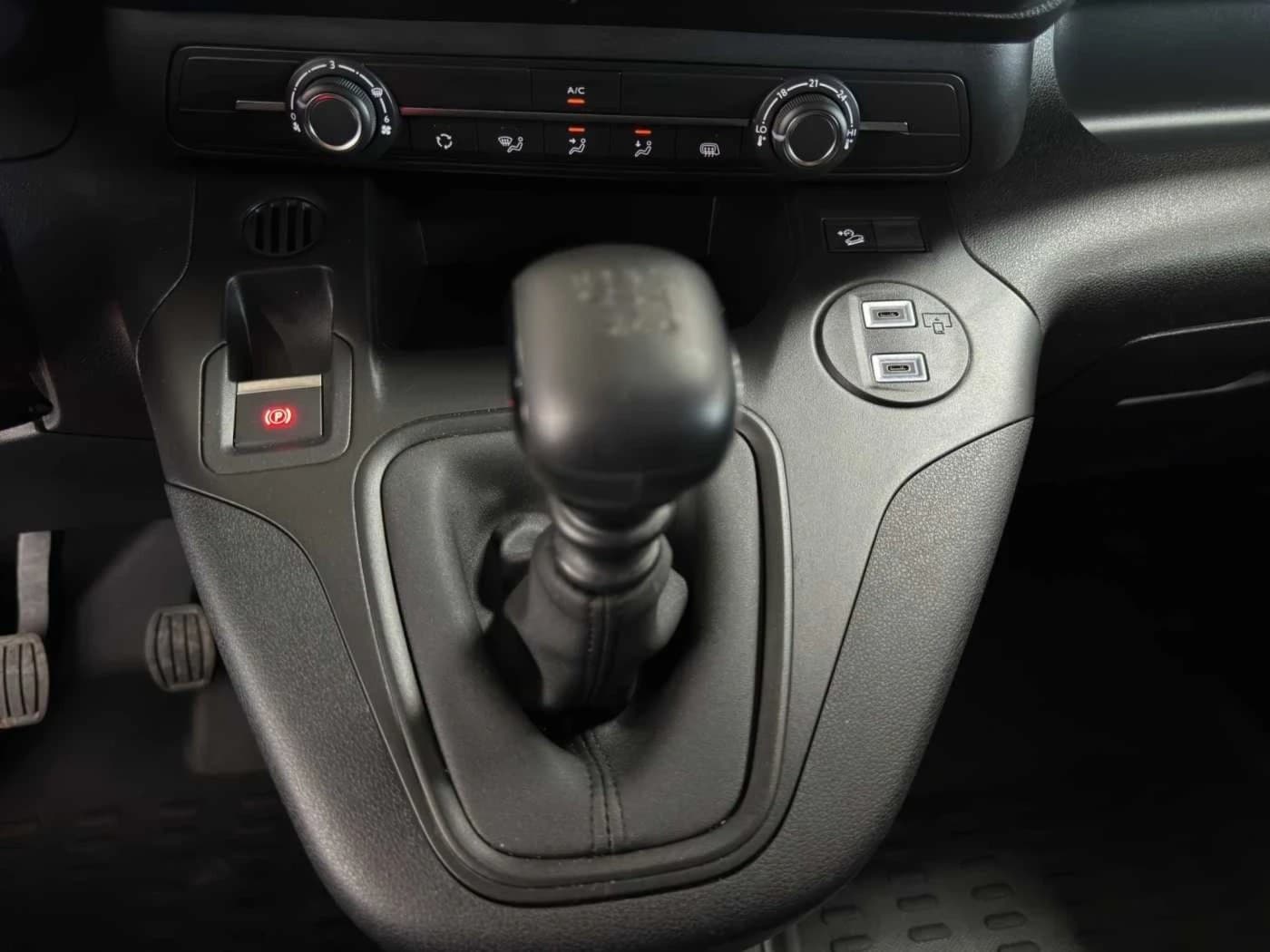 Citroen Berlingo 130 HDI L2 // Navi/Kamera /PDC — 6