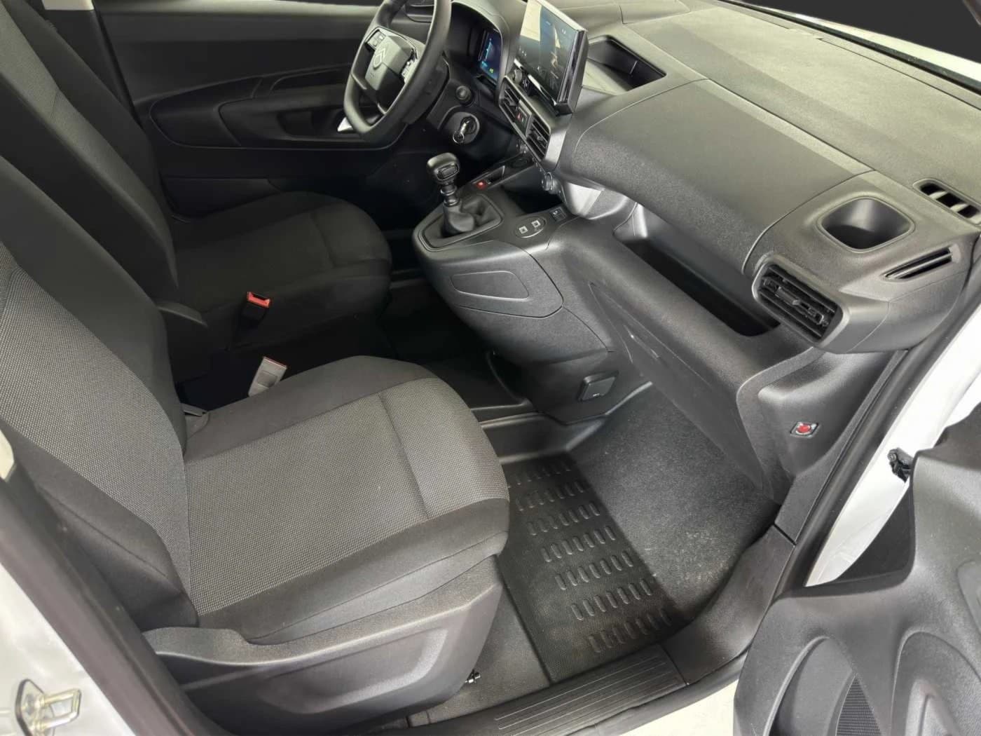 Citroen Berlingo 130 HDI L2 // Navi/Kamera /PDC — 9