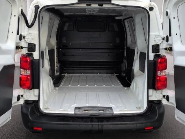 Citroen Jumpy Kasten Club 1.5D*Temp PDC MirrorLink Klima... — 13