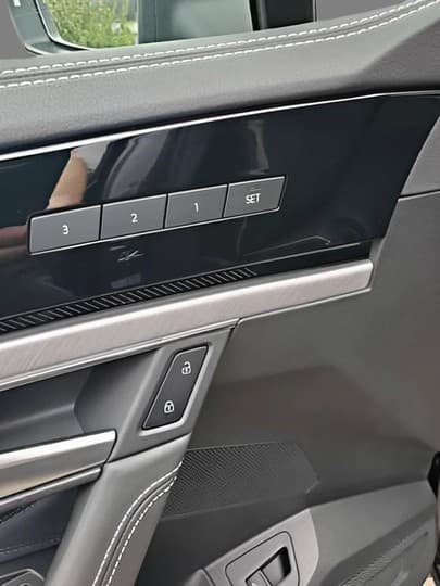 Volkswagen Touareg 3.0 TDI 210 kW 4Motion R-Line Final Edition BlackStyle Panorama Dynaudio — 15