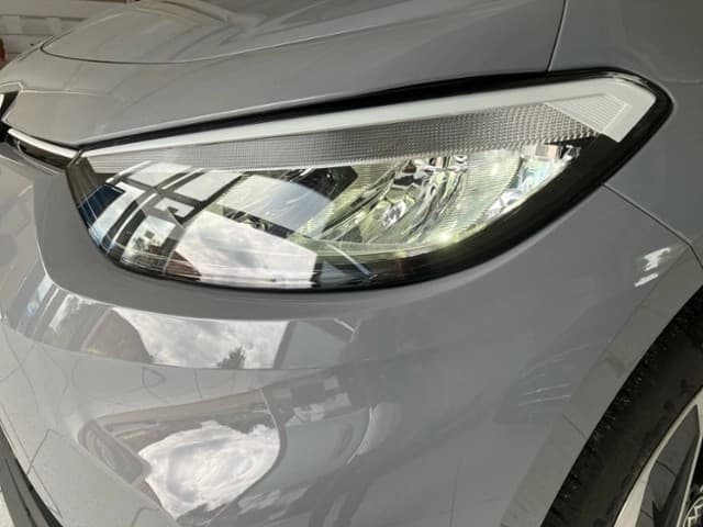 Volkswagen ID.3 Pro Performance Life h LED LM ACC SHZ — 7